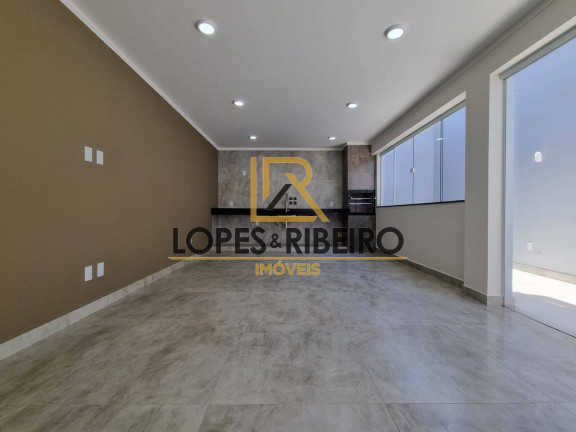Imagem Casa com 3 Quartos à Venda, 180 m² em Jardim Paraíso - Botucatu