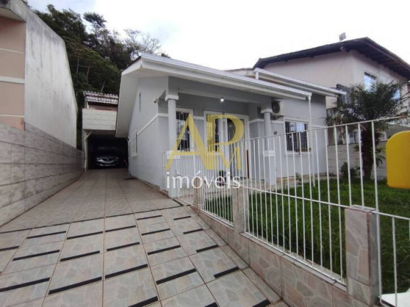 Imagem Casa com 2 Quartos à Venda, 130 m² em São Sebastião - Palhoça Imagem Casa com 2 Quartos à Venda, 130 m² em São Sebastião - Palhoça