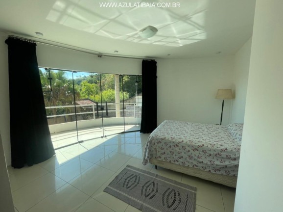 Imagem Casa com 3 Quartos à Venda, 450 m² em Condominio Flamboyant - Atibaia