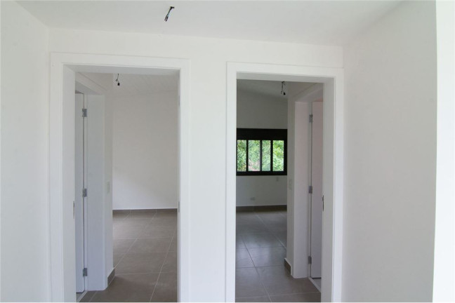Imagem Casa com 3 Quartos à Venda, em Camburi - São Sebastião Imagem Casa com 3 Quartos à Venda, em Camburi - São Sebastião