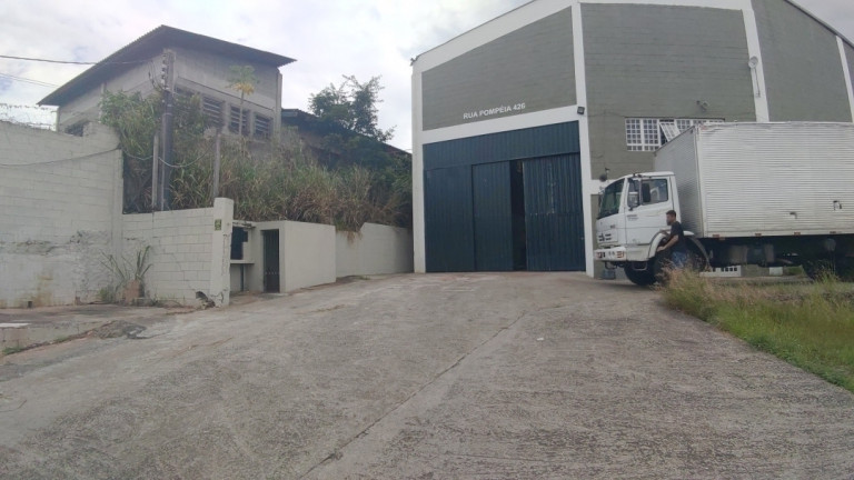 Imagem Galpão à Venda, 740 m² em Chácaras Marco - Barueri Imagem Galpão à Venda, 740 m² em Chácaras Marco - Barueri