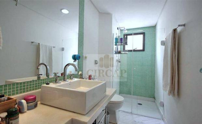 Imagem Cobertura com 3 Quartos à Venda ou Locação, 230 m² em Higienópolis - São Paulo Imagem Cobertura com 3 Quartos à Venda ou Locação, 230 m² em Higienópolis - São Paulo