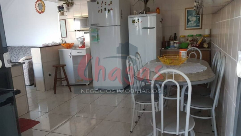 Imagem Sobrado com 5 Quartos à Venda, 340 m² em Centro - Caraguatatuba Imagem Sobrado com 5 Quartos à Venda, 340 m² em Centro - Caraguatatuba