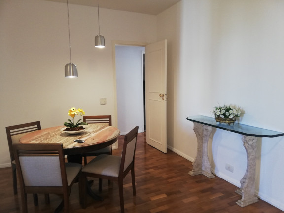 Imagem Apartamento com 3 Quartos à Venda, 108 m² em Copacabana - Rio De Janeiro