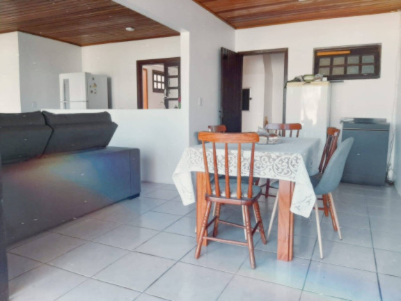 Imagem Casa com 2 Quartos à Venda,  em Capão Da Canoa