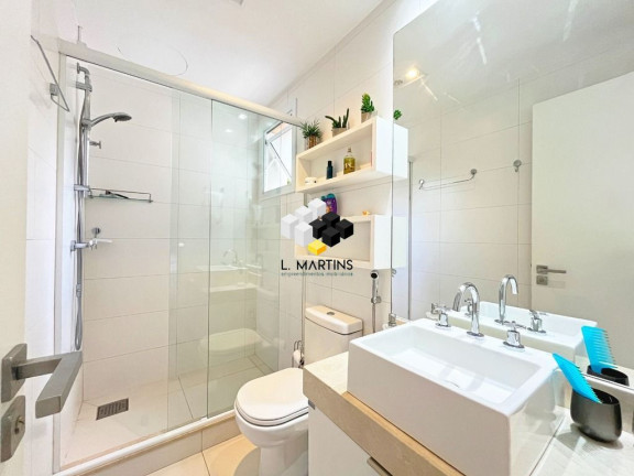 Imagem Apartamento com 3 Quartos à Venda, 170 m² em Petrópolis - Porto Alegre Imagem Apartamento com 3 Quartos à Venda, 170 m² em Petrópolis - Porto Alegre