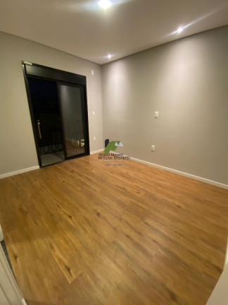 Imagem Casa com 3 Quartos à Venda, 236 m²
