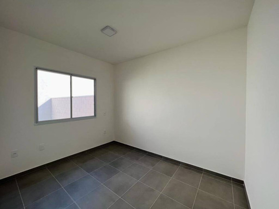 Imagem Casa de Condomínio com 2 Quartos à Venda, 60 m² em Petrópolis - Várzea Grande