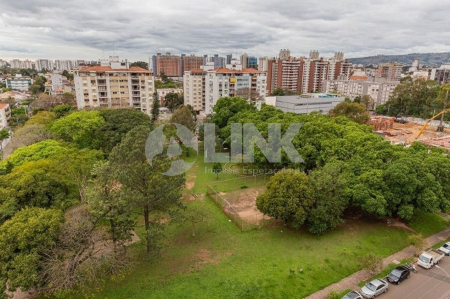 Imagem Apartamento com 3 Quartos à Venda, 83 m² em Jardim Lindóia - Porto Alegre Imagem Apartamento com 3 Quartos à Venda, 83 m² em Jardim Lindóia - Porto Alegre