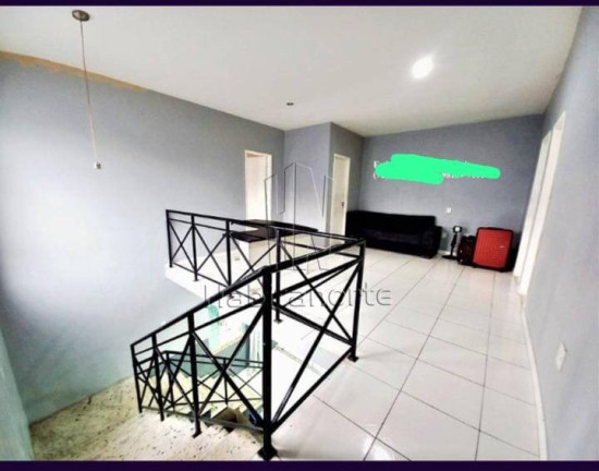 Imagem Casa com 5 Quartos para Alugar, em Flores - Manaus Imagem Casa com 5 Quartos para Alugar, em Flores - Manaus