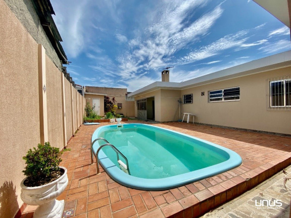 Casa com 6 Quartos à Venda, 500 m² em Capoeiras - Florianópolis