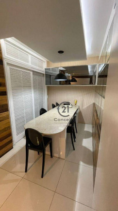 Imagem Apartamento com 4 Quartos à Venda, 332 m² em Centro - Florianópolis Imagem Apartamento com 4 Quartos à Venda, 332 m² em Centro - Florianópolis