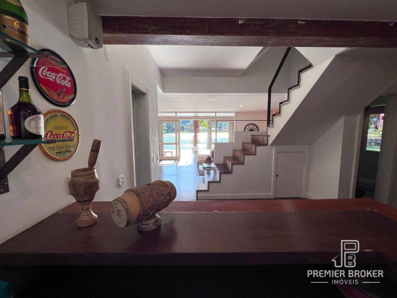 Imagem Casa com 4 Quartos à Venda, 371 m² em Comary - Teresópolis Imagem Casa com 4 Quartos à Venda, 371 m² em Comary - Teresópolis