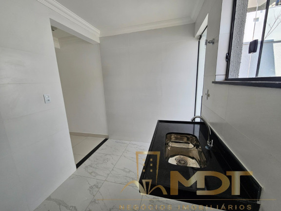 Imagem Casa com 2 Quartos à Venda, 110 m² em São João Batista (venda Nova) - Belo Horizonte Imagem Casa com 2 Quartos à Venda, 110 m² em São João Batista (venda Nova) - Belo Horizonte
