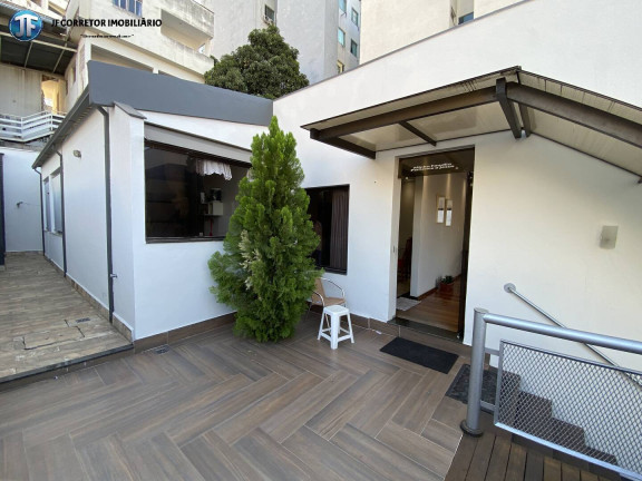 Casa com 4 Quartos à Venda, 360 m² em Iguaçu - Ipatinga