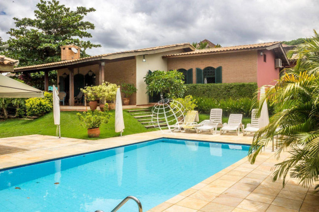 Casa com 5 Quartos à Venda, 540 m² em Vila Petrópolis - Atibaia