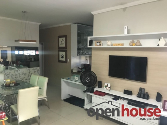 Imagem Casa com 3 Quartos à Venda, 250 m² em Cidade Verde - Parnamirim