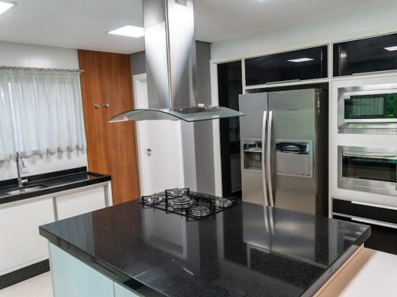 Imagem Casa com 5 Quartos à Venda, 630 m² em Praia Do Estaleiro - Balneário Camboriú