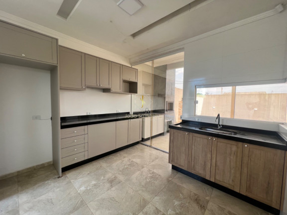 Imagem Casa com 3 Quartos para Temporada, 100 m² em Balneário Eliane - Guaratuba