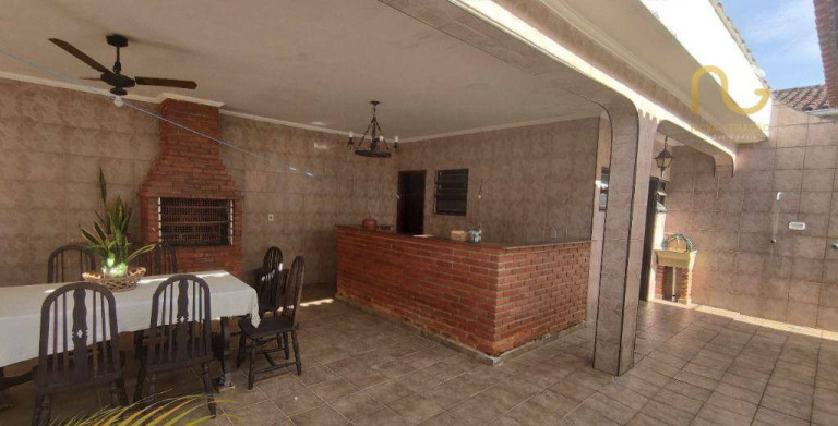 Imagem Casa com 4 Quartos à Venda, 264 m² em Balneário Flórida - Praia Grande Imagem Casa com 4 Quartos à Venda, 264 m² em Balneário Flórida - Praia Grande