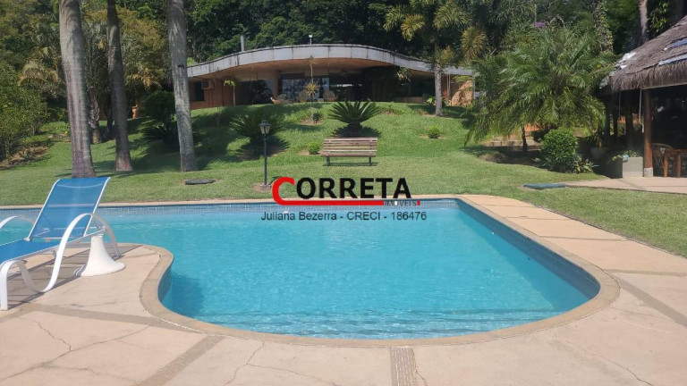 Imagem Casa com 6 Quartos à Venda, 3.900 m² em Piratuba - Ibiúna Imagem Casa com 6 Quartos à Venda, 3.900 m² em Piratuba - Ibiúna
