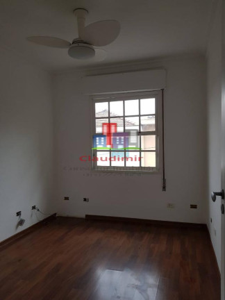 Imagem Casa com 4 Quartos à Venda ou Locação, 230 m² em Vila Prudente - São Paulo Imagem Casa com 4 Quartos à Venda ou Locação, 230 m² em Vila Prudente - São Paulo