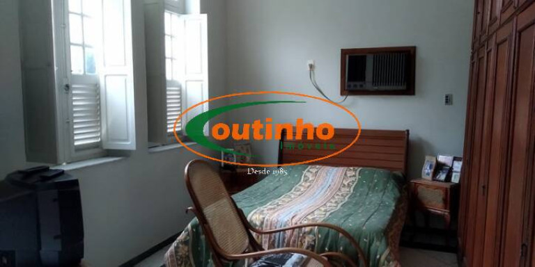 Imagem Casa com 3 Quartos à Venda, 226 m² em Vila Isabel - Rio De Janeiro Imagem Casa com 3 Quartos à Venda, 226 m² em Vila Isabel - Rio De Janeiro