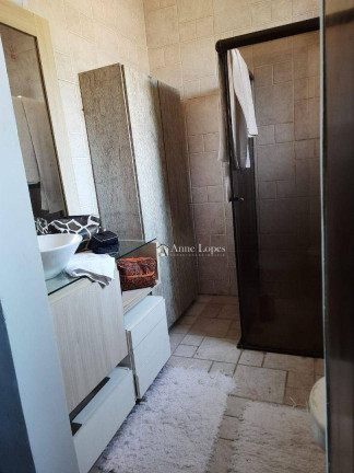 Imagem Casa com 3 Quartos à Venda, 240 m² em Vila São Jorge - São Vicente Imagem Casa com 3 Quartos à Venda, 240 m² em Vila São Jorge - São Vicente
