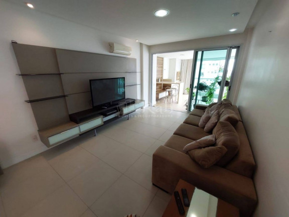 Imagem Apartamento com 3 Quartos à Venda, 158 m² em Centro - Balneário Camboriú Imagem Apartamento com 3 Quartos à Venda, 158 m² em Centro - Balneário Camboriú