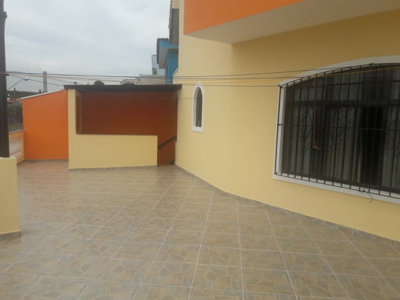 Imagem Sobrado com 3 Quartos à Venda, 259 m² em Parque Gerassi - Santo André Imagem Sobrado com 3 Quartos à Venda, 259 m² em Parque Gerassi - Santo André