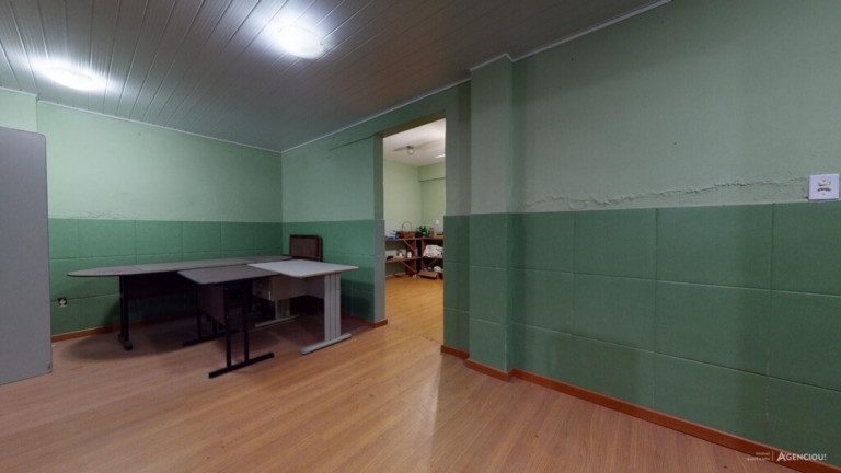 Imagem Imóvel com 3 Quartos à Venda, 390 m² em Agronomia - Porto Alegre Imagem Imóvel com 3 Quartos à Venda, 390 m² em Agronomia - Porto Alegre