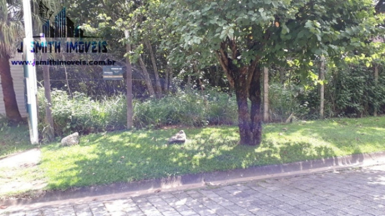 Imagem Terreno em Condomínio à Venda, 638 m² em Gramado - Cotia Imagem Terreno em Condomínio à Venda, 638 m² em Gramado - Cotia