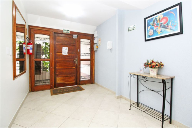Imagem Imóvel com 2 Quartos à Venda,  em Menino Deus - Porto Alegre
