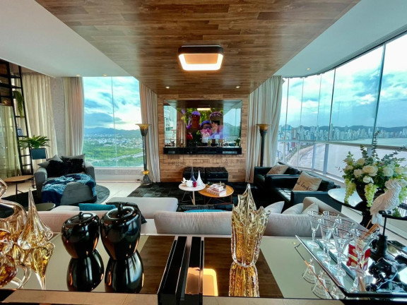 Imagem Apartamento com 7 Quartos à Venda, 600 m² em Centro - Balneário Camboriú Imagem Apartamento com 7 Quartos à Venda, 600 m² em Centro - Balneário Camboriú
