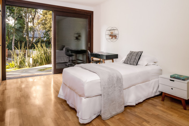 Imagem Sobrado com 5 Quartos à Venda, 1.300 m² em Chácara Flora - São Paulo Imagem Sobrado com 5 Quartos à Venda, 1.300 m² em Chácara Flora - São Paulo