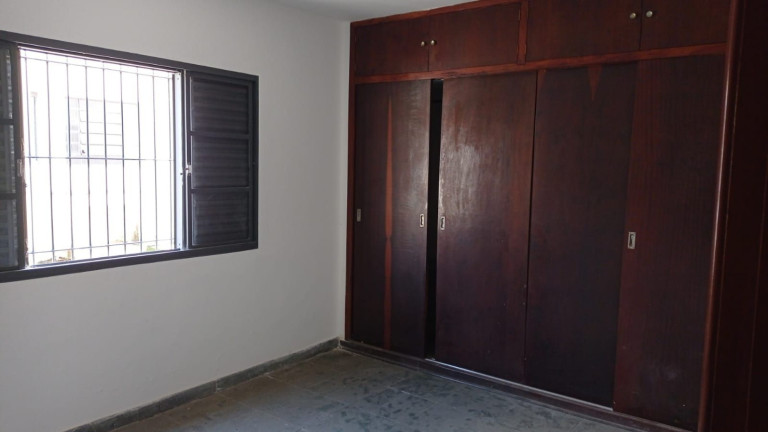 Imagem Casa com 2 Quartos à Venda, 520 m² em Vila Maria - São José Dos Campos Imagem Casa com 2 Quartos à Venda, 520 m² em Vila Maria - São José Dos Campos