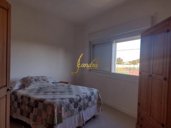 Imagem Casa de Condomínio com 4 Quartos à Venda, 220 m² em Rainha Do Mar - Xangri-la