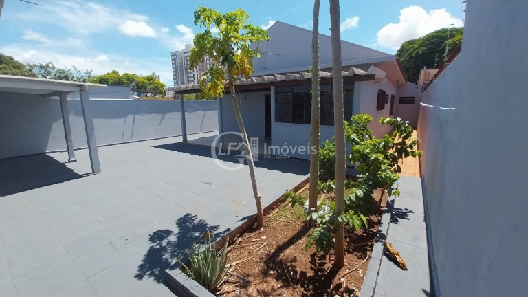 Imagem Imóvel com 5 Quartos à Venda, 184 m² em Centro - Campo Grande Imagem Imóvel com 5 Quartos à Venda, 184 m² em Centro - Campo Grande