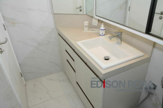 Imagem Apartamento com 2 Quartos à Venda, 68 m² em Coqueiros - Florianópolis