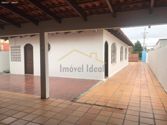 Imagem Casa com 3 Quartos à Venda, 480 m² em Vila Amélia - Pinhais