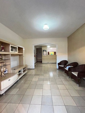 Imagem Casa com 3 Quartos à Venda, 162 m² em Parangaba - Fortaleza Imagem Casa com 3 Quartos à Venda, 162 m² em Parangaba - Fortaleza