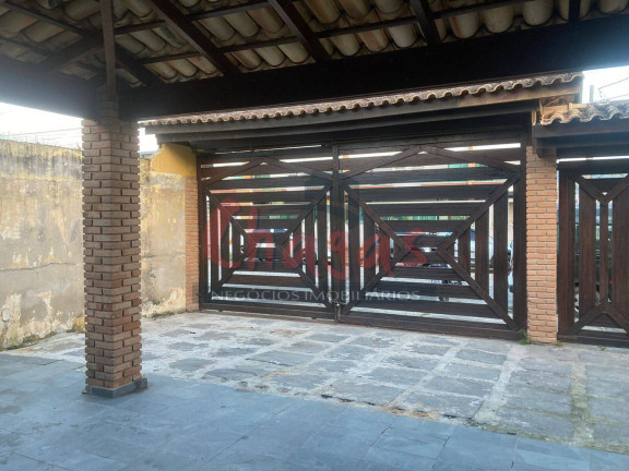 Sobrado com 3 Quartos à Venda, 220 m² em Pontal De Santa Marina - Caraguatatuba