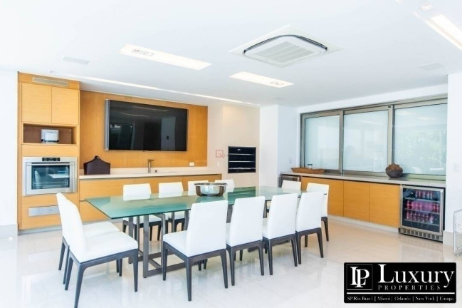 Imagem Casa com 8 Quartos à Venda, 647 m² em Tabatinga - Caraguatatuba