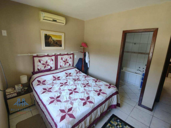 Imagem Casa com 3 Quartos à Venda, 150 m² em João Paulo - Florianópolis