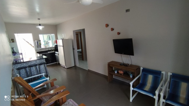 Imagem Casa com 3 Quartos para Temporada, 80 m² em Balneário Mariluz - Itapoá