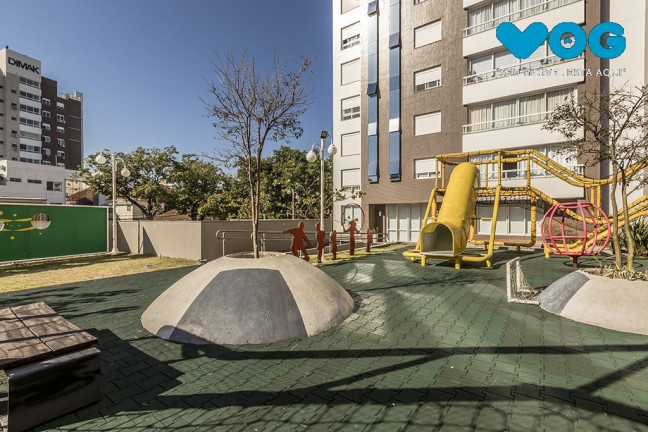 Imagem Imóvel com 3 Quartos à Venda, 158 m² em Menino Deus - Porto Alegre Imagem Imóvel com 3 Quartos à Venda, 158 m² em Menino Deus - Porto Alegre