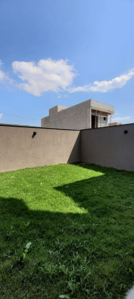 Imagem Sobrado com 3 Quartos à Venda, 120 m² em Villas Do Jaguari - Santana De Parnaíba