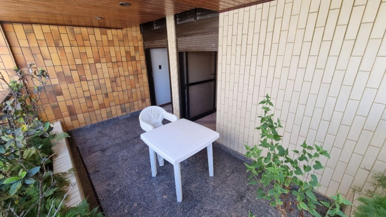 Imagem Apartamento com 3 Quartos à Venda, 130 m² em Pitangueiras - Guarujá Imagem Apartamento com 3 Quartos à Venda, 130 m² em Pitangueiras - Guarujá