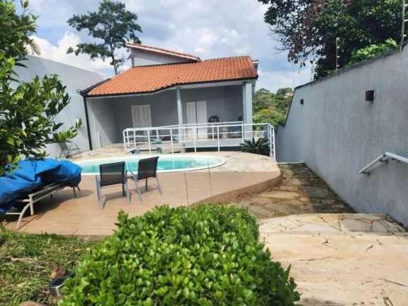 Sobrado com 3 Quartos à Venda, 271 m² em Vila áurea - Poá