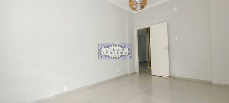 Imagem Apartamento com 3 Quartos à Venda, 124 m² em Leme - Rio De Janeiro